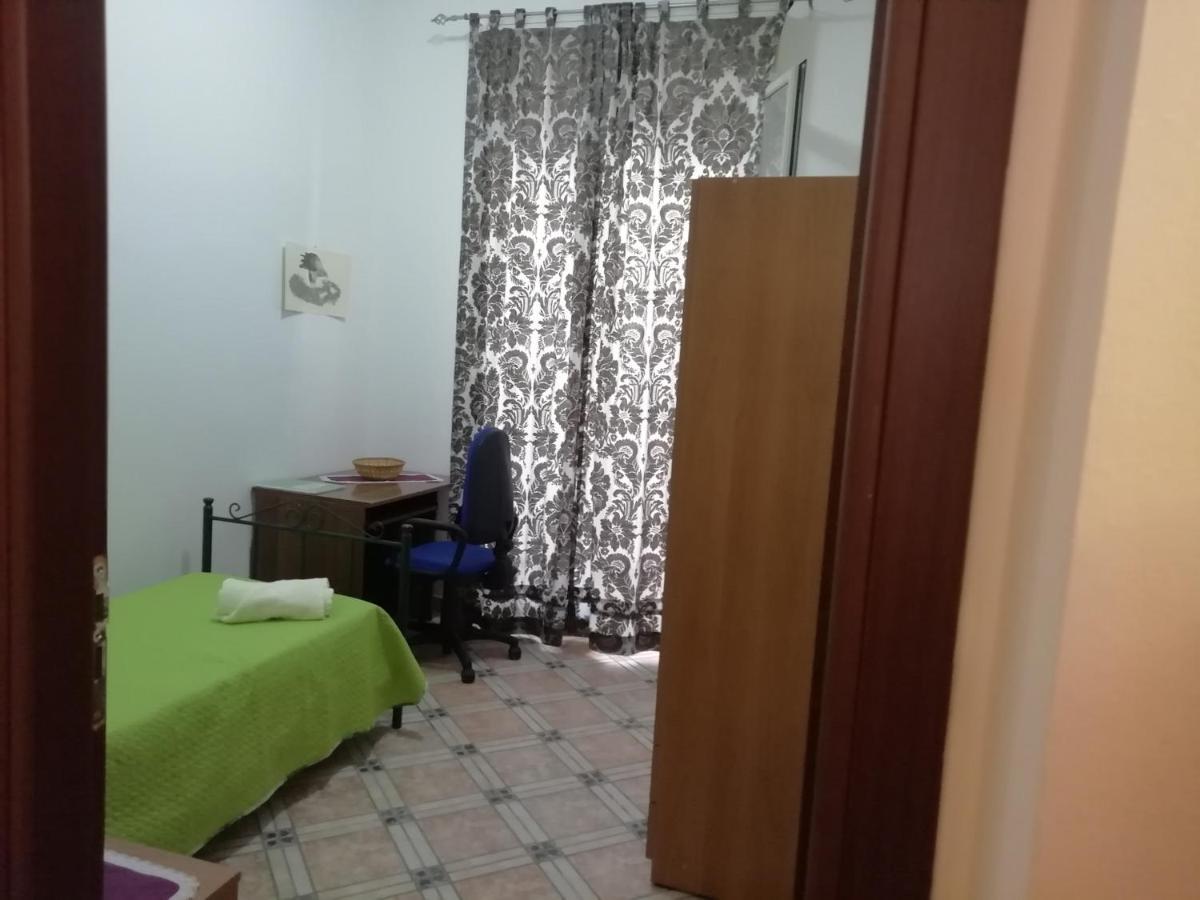ホテルCasa Claudia パレルモ エクステリア 写真