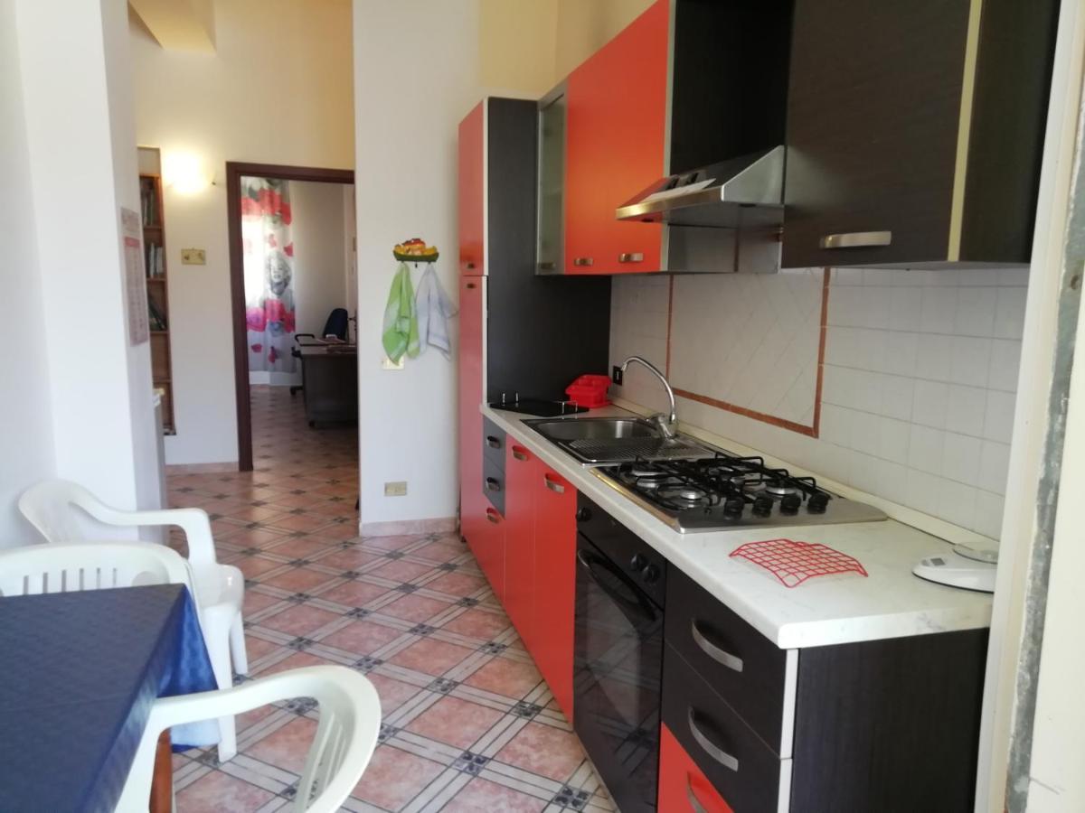 ホテルCasa Claudia パレルモ エクステリア 写真