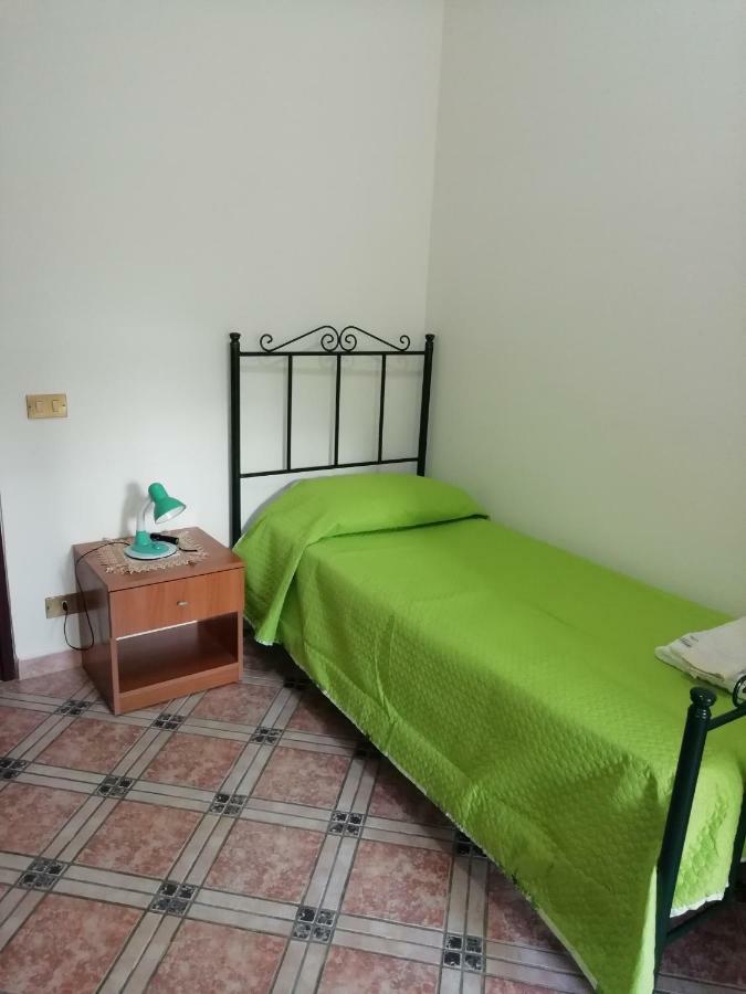 ホテルCasa Claudia パレルモ エクステリア 写真