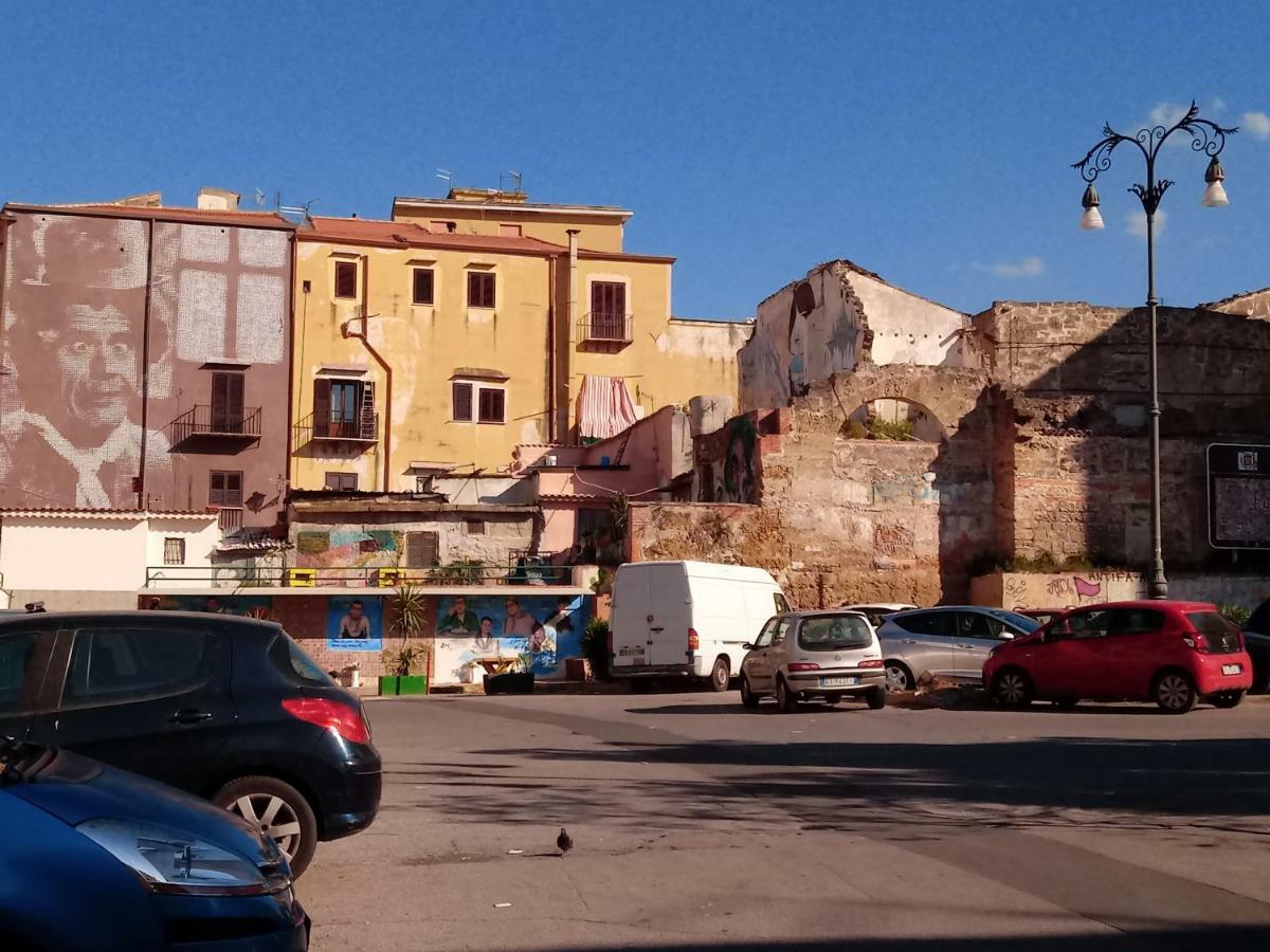 ホテルCasa Claudia パレルモ エクステリア 写真